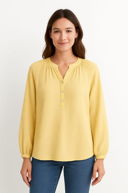 Buttons Rounded Blouse